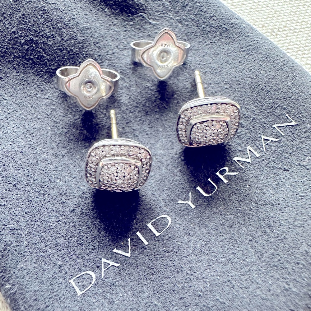 AUTHENTIC DAVID YURMAN “Petite Albion” Pave Diamond Studs. Excellent condition.